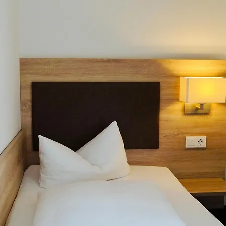 Hotel & Restaurant Pelikan *